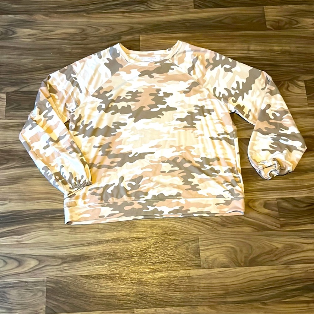 L/S Camouflage Top